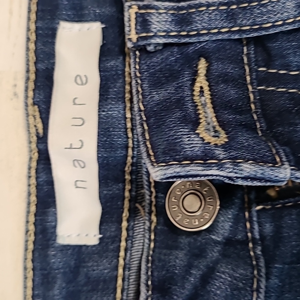 Nature women's skinny jeans size 26. - Picture 5 of 6